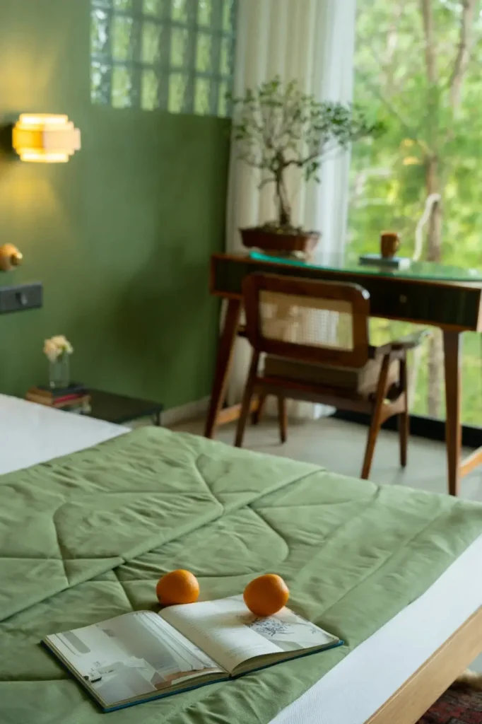 21(Bedroom 1)